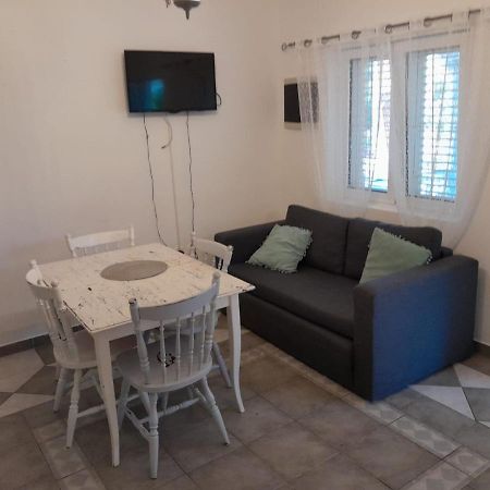 Apartmani Aneri Vir Luaran gambar