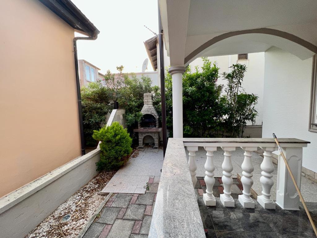 Apartmani Aneri Vir Luaran gambar